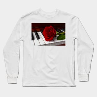 Romantic Red Rose With Dew Long Sleeve T-Shirt